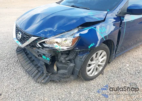 2017 Nissan Sentra S z USA, uszkodzony, nr VIN 3N1AB7AP4HY307145